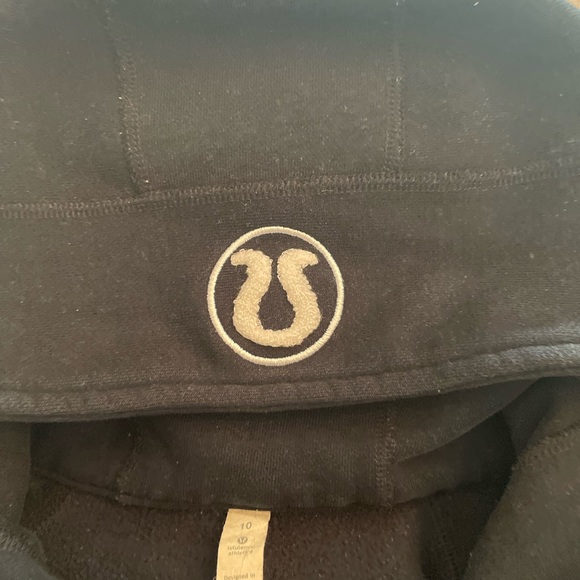 Lululemon zip up sweater Black size 10 - Picture 8 of 9